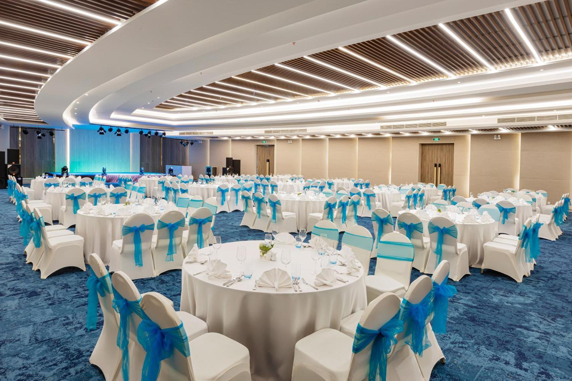 Dưỡng Bãi Biển Melia 5*